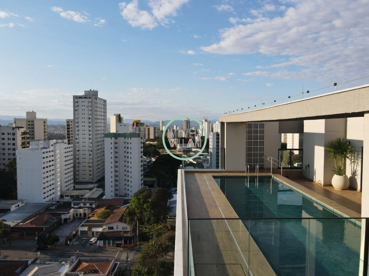 Imagem da propriedade AP8121 13